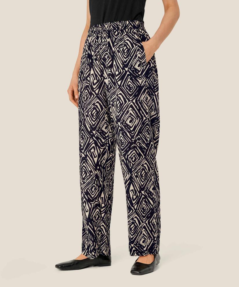 Peonos Trousers, Black