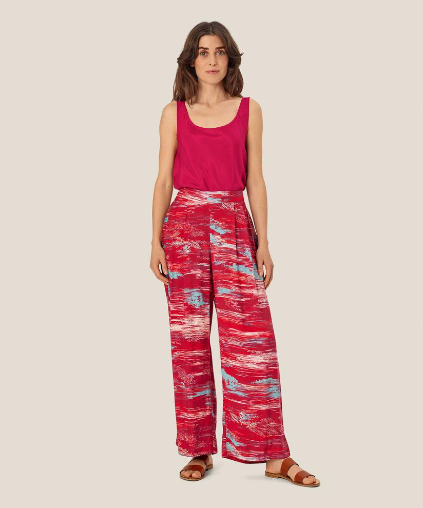 Ece Top, Persian Red