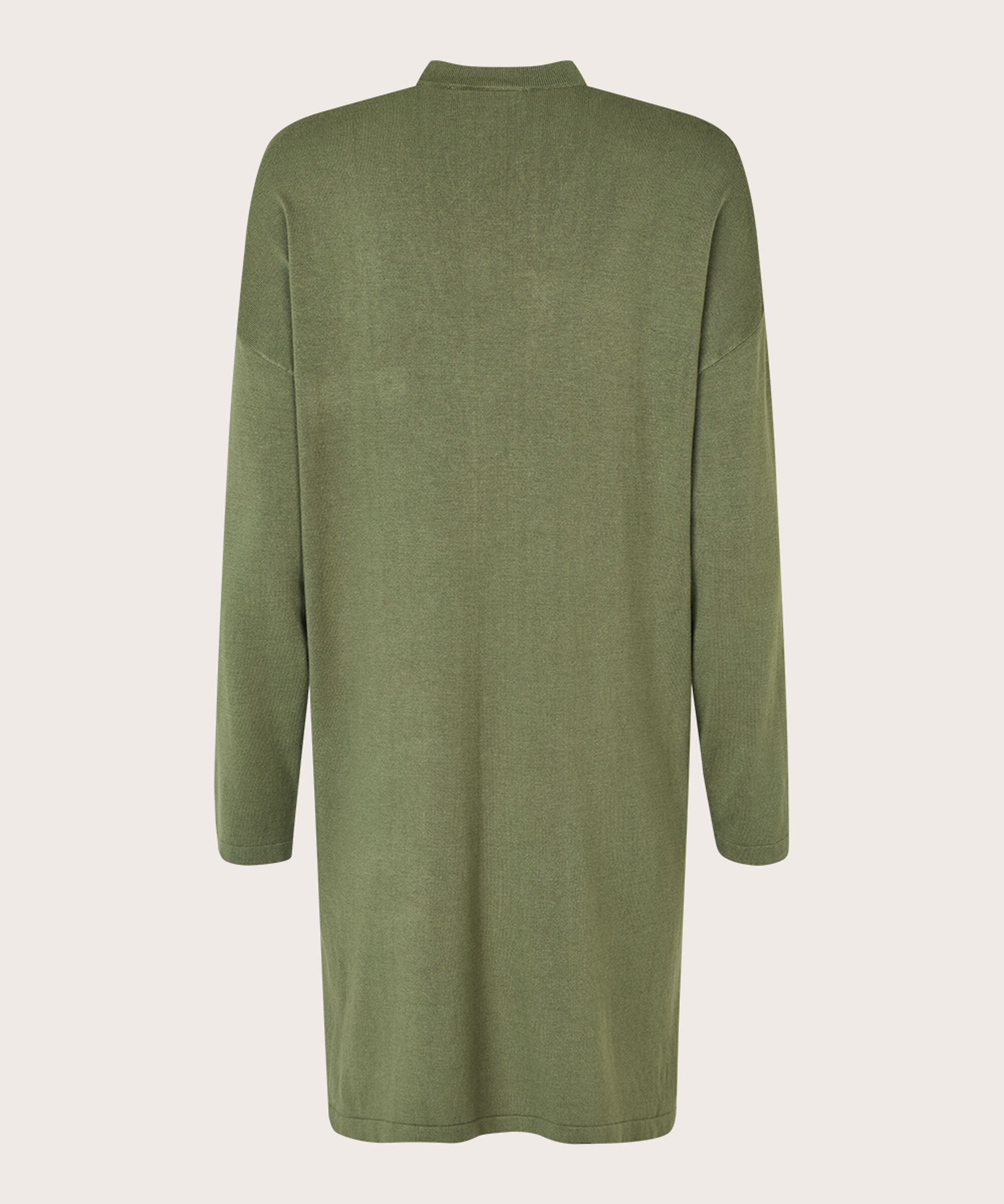 Lon Cardigan, D. Lichen Green