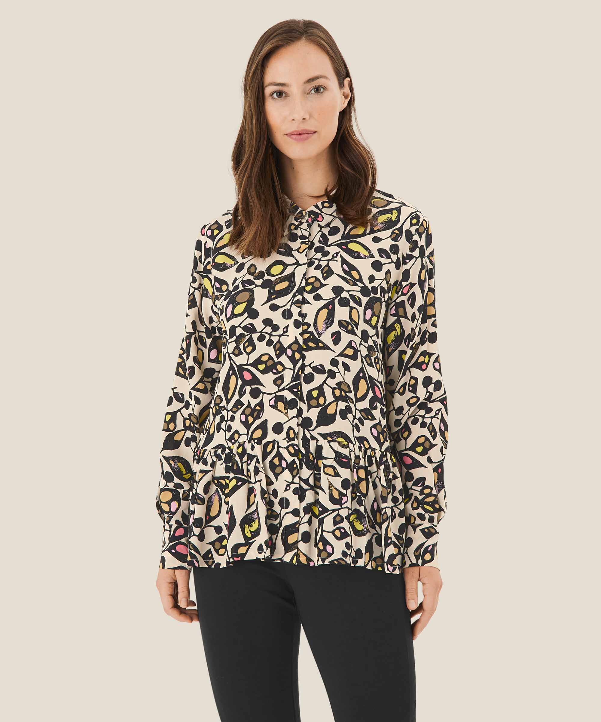 Idana Shirt, Capers