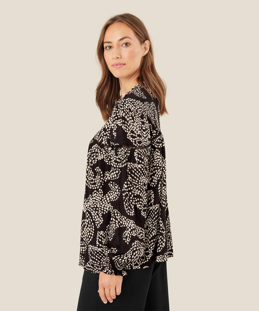 Dodilia Blouse, Black