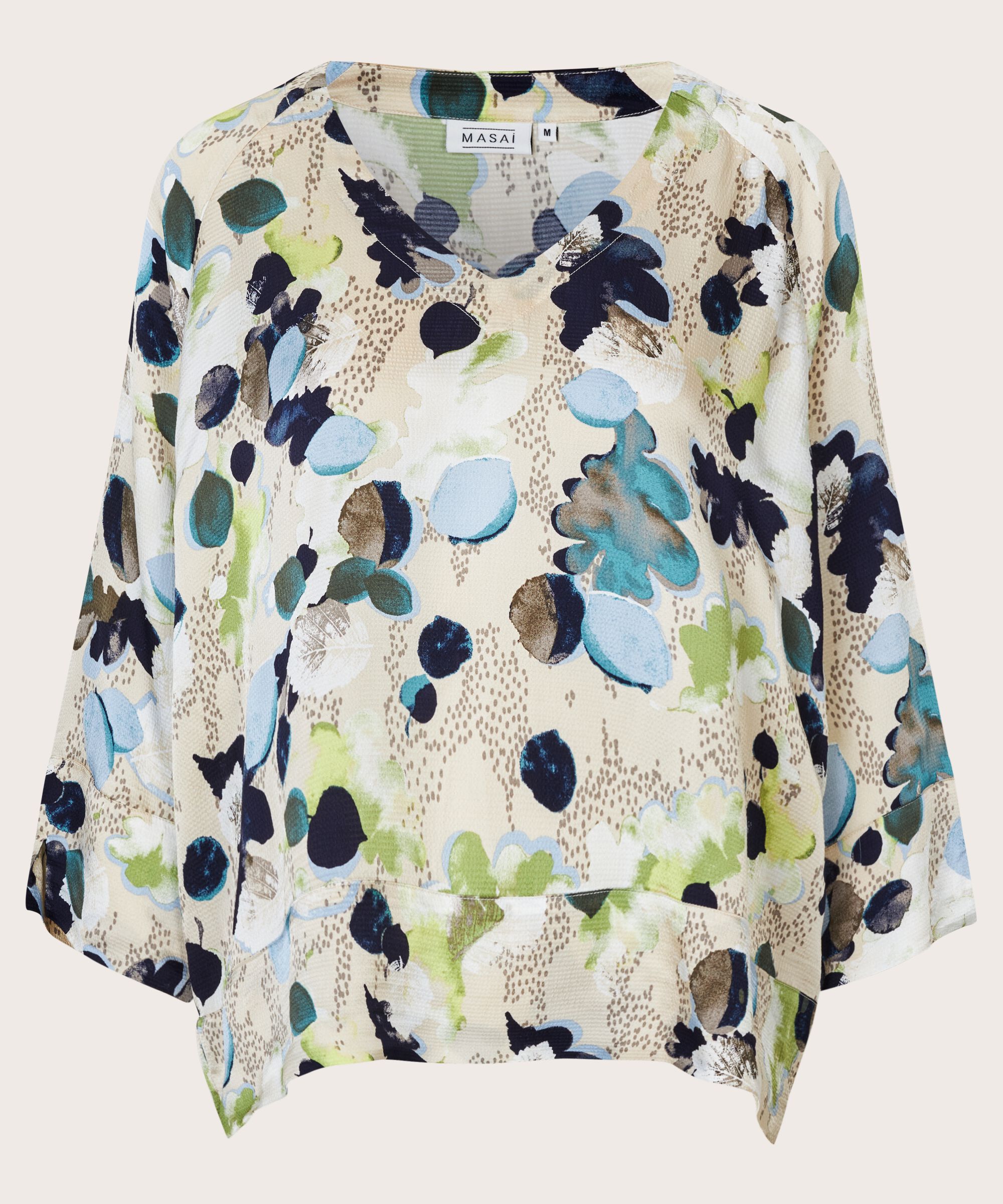 Benika Blouse, Fog
