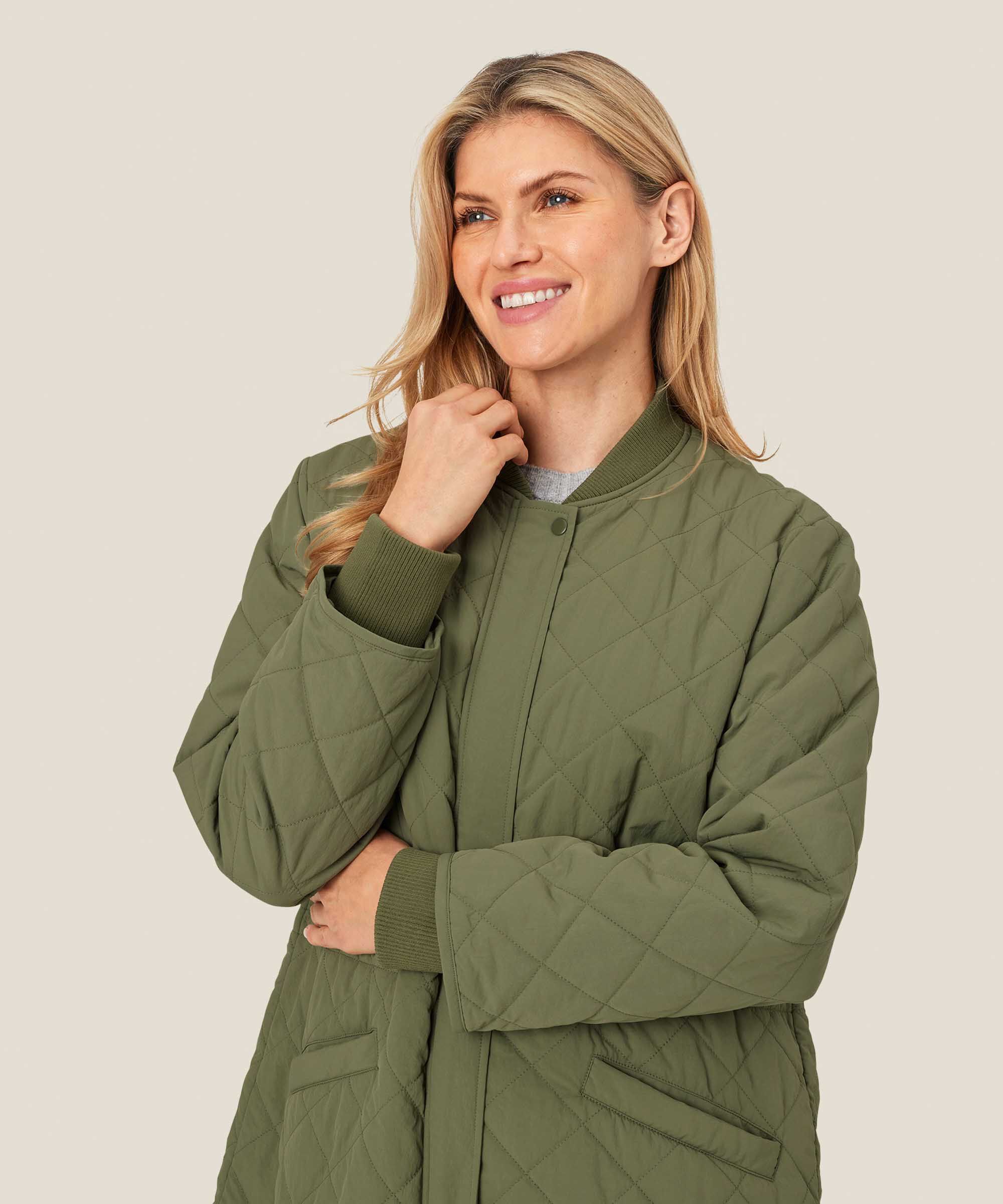 Topasi Coat, D. Lichen Green