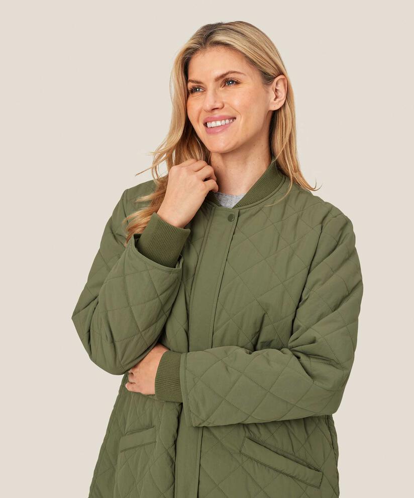 Topasi Coat, D. Lichen Green