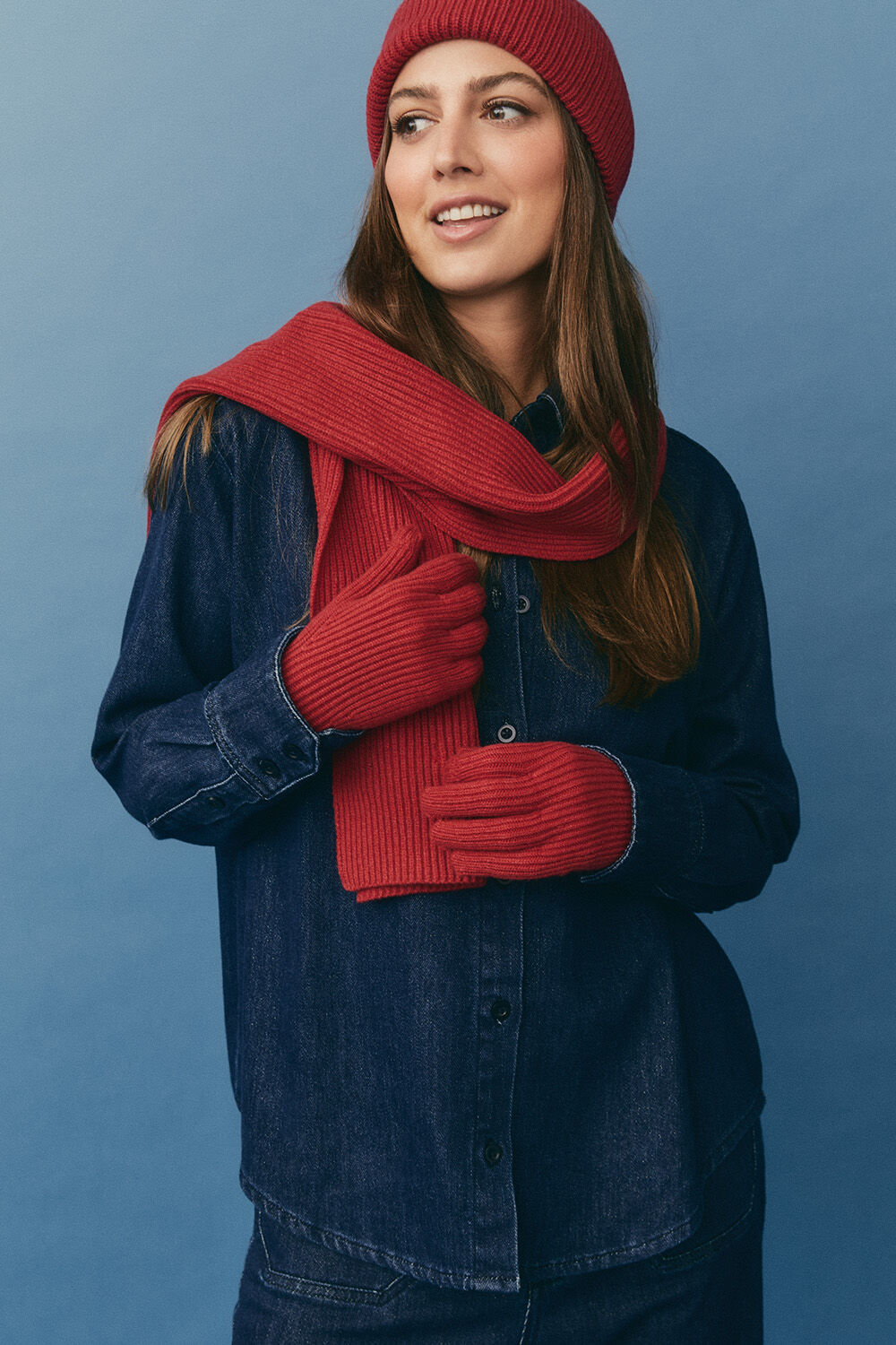 Knitted set with hat, gloves and scarf - Scarlet Sage, Ishana Denim Shirt - Dark Denim, Partenope Denim Trousers - Dark Denim