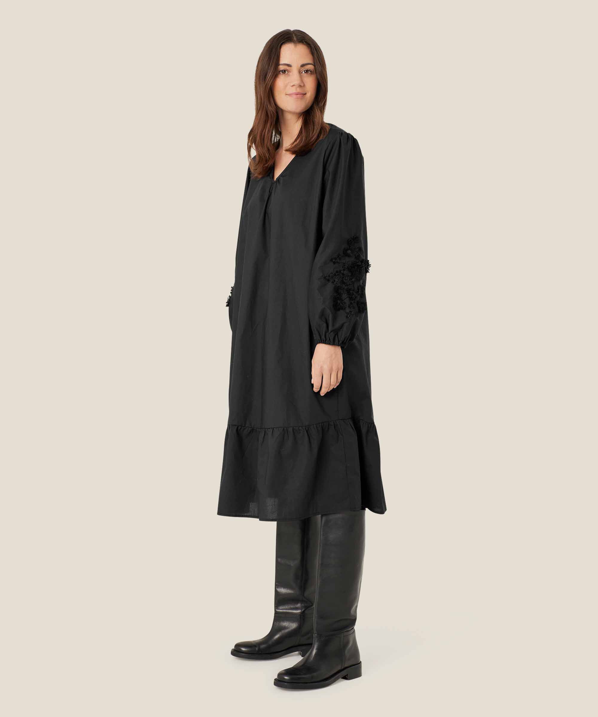 Najran Dress, Black