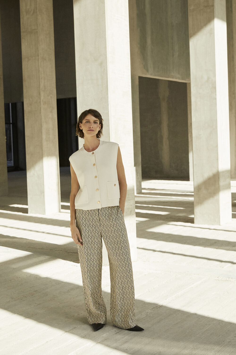 Lossan Cardigan - Jet Stream, Pippie Trousers - Fog