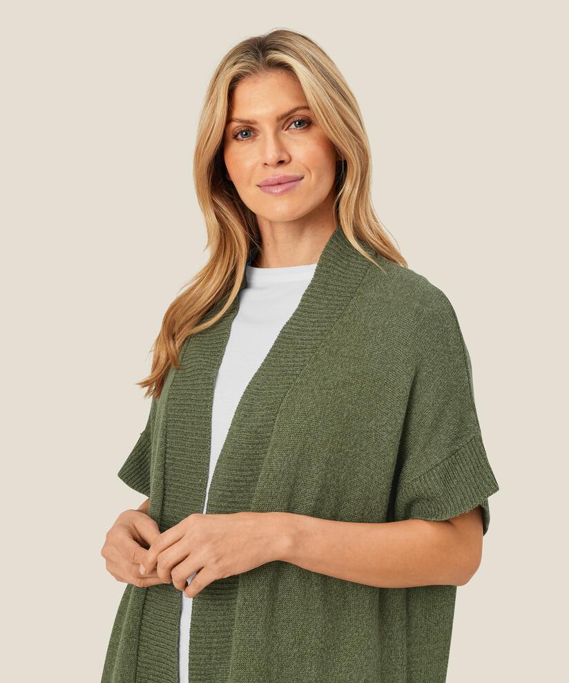 Lara Cardigan, D. Lichen Green