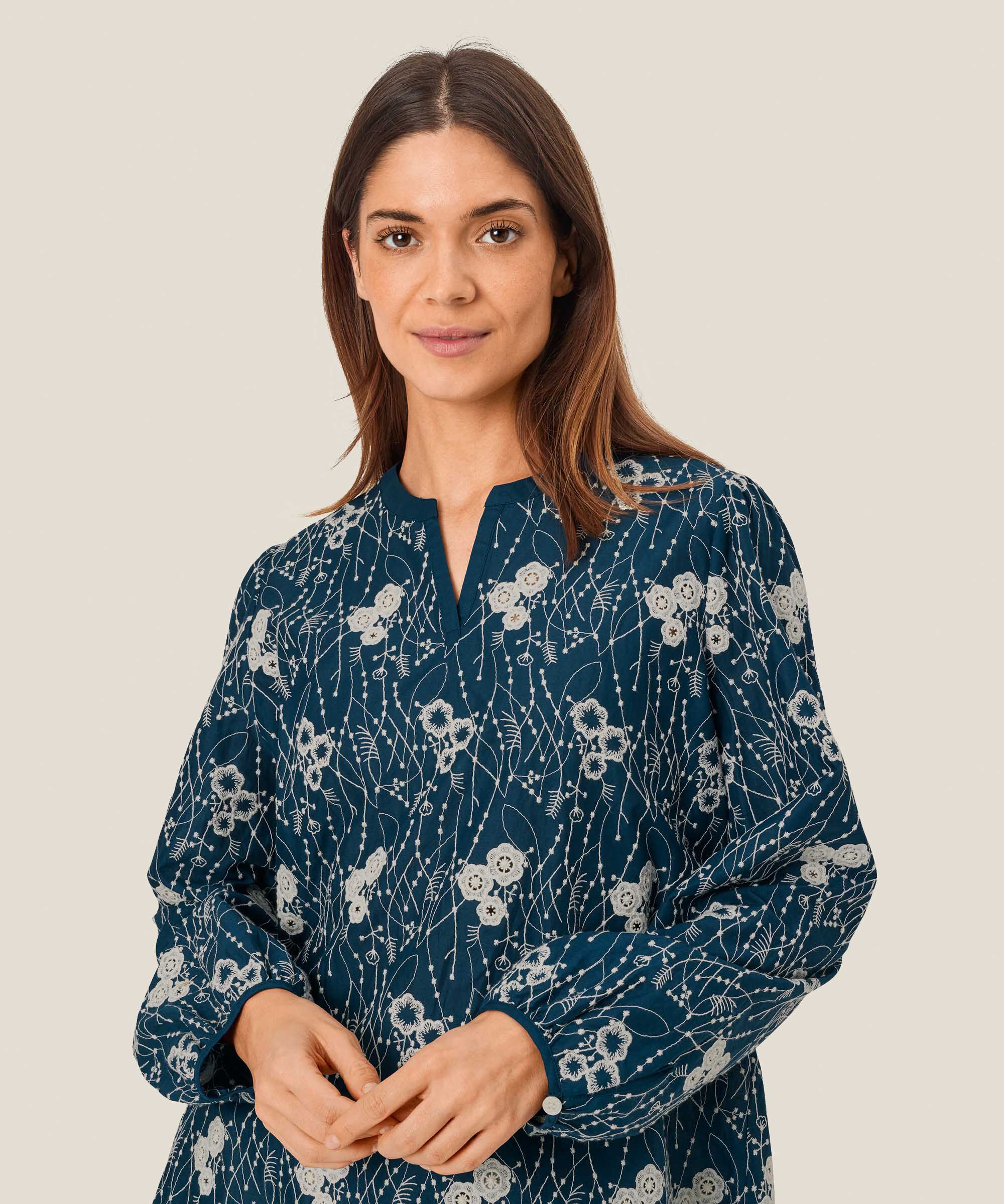 Dixie Blouse, Sargasso Sea