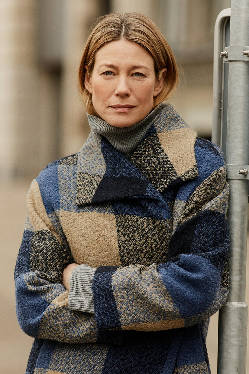 Tasoula Coat - Navy Blazer, Faricka Pullover - M. Grey mel.