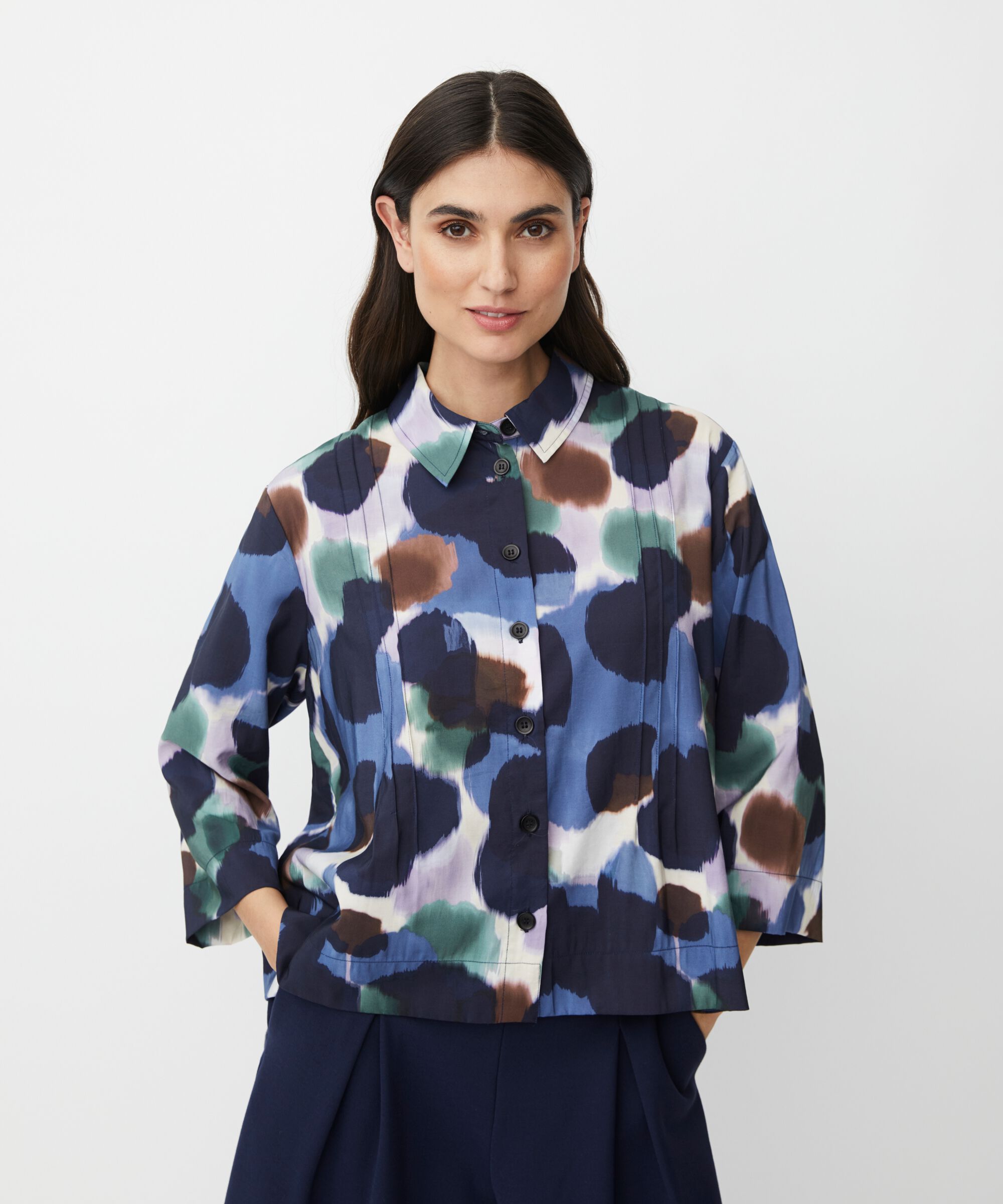 Ibilisan Shirt, Navy Blazer