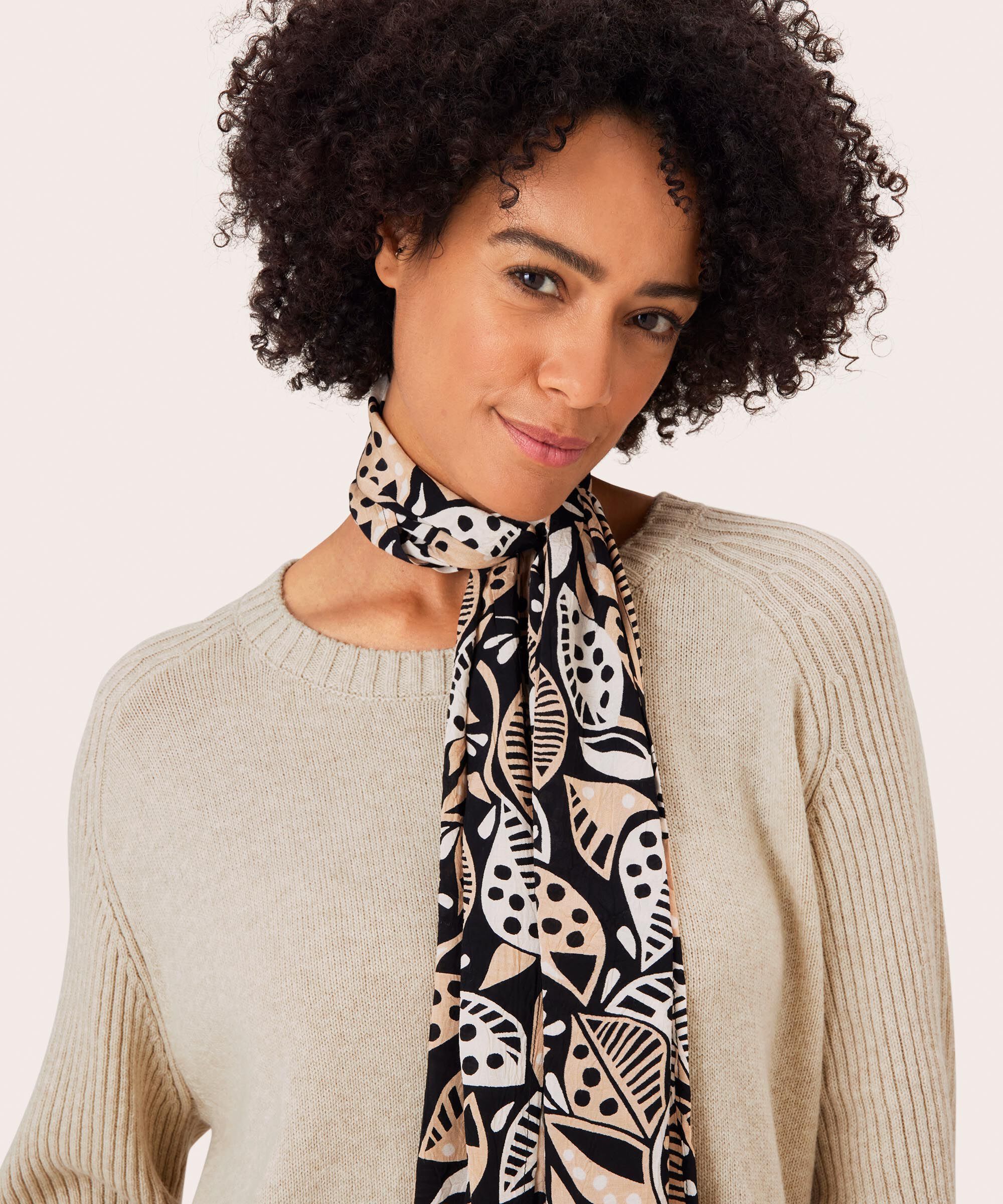 Along Scarf, Travertine