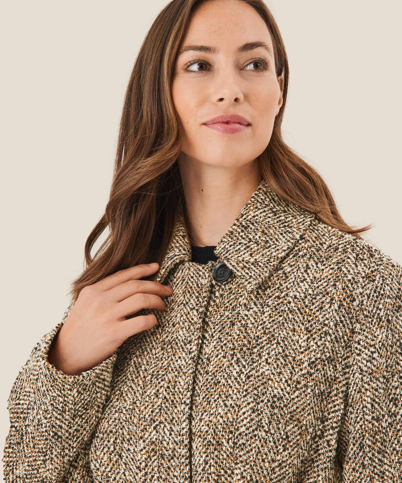 Trud Coat, Dijon