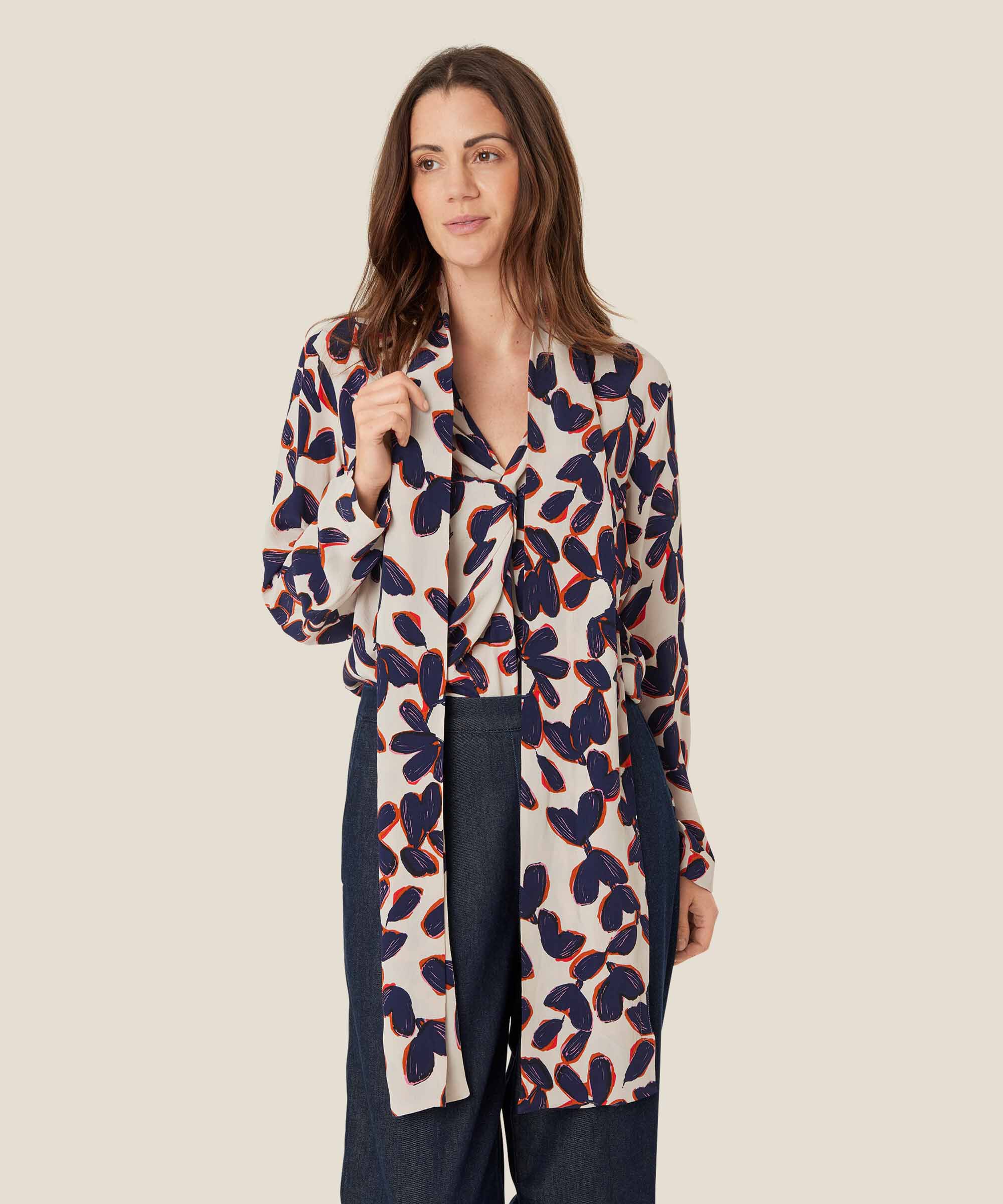 Alo Scarf, Umber