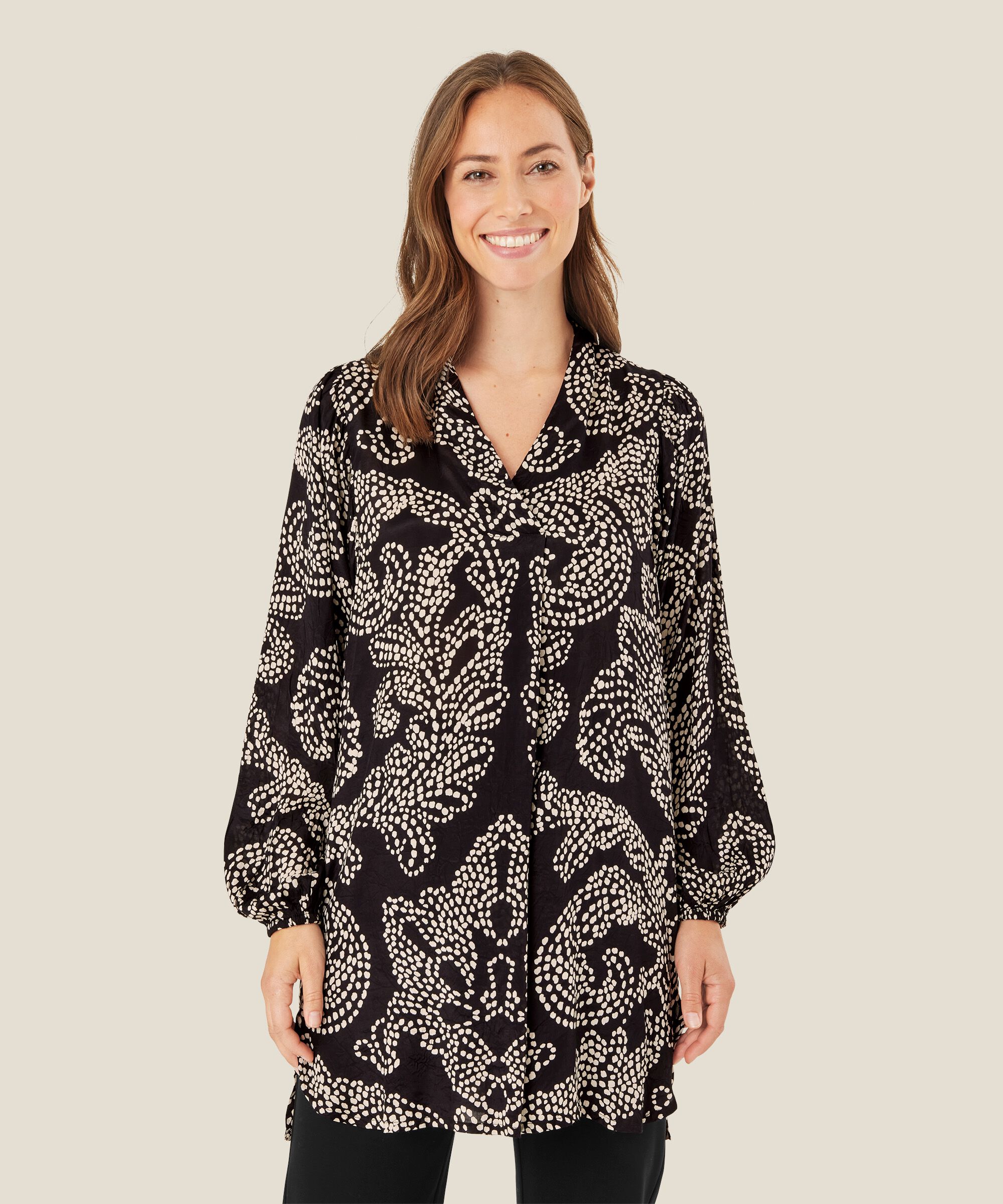 Gabriana Tunic, Black