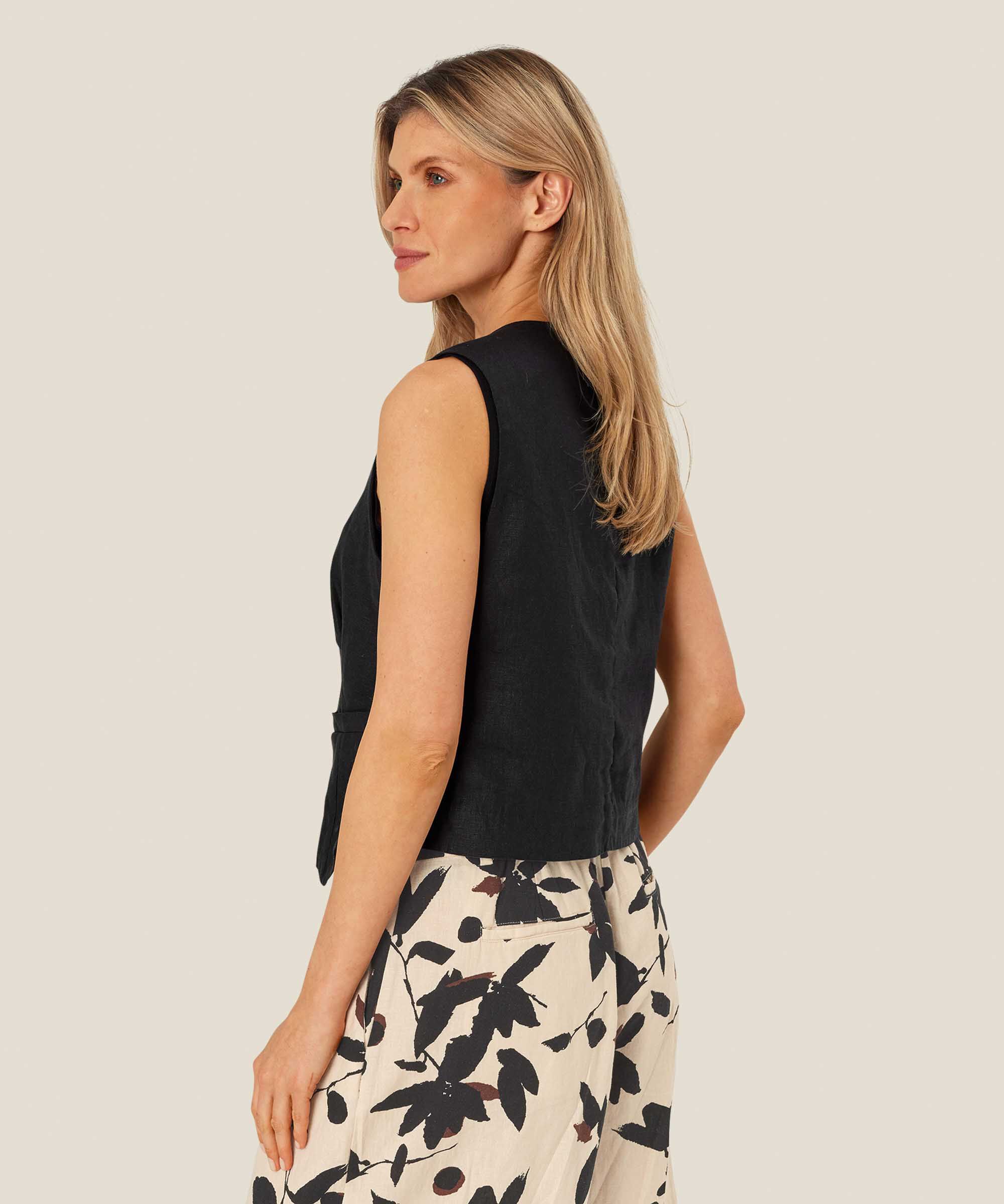 Jordyn Waistcoat, Black