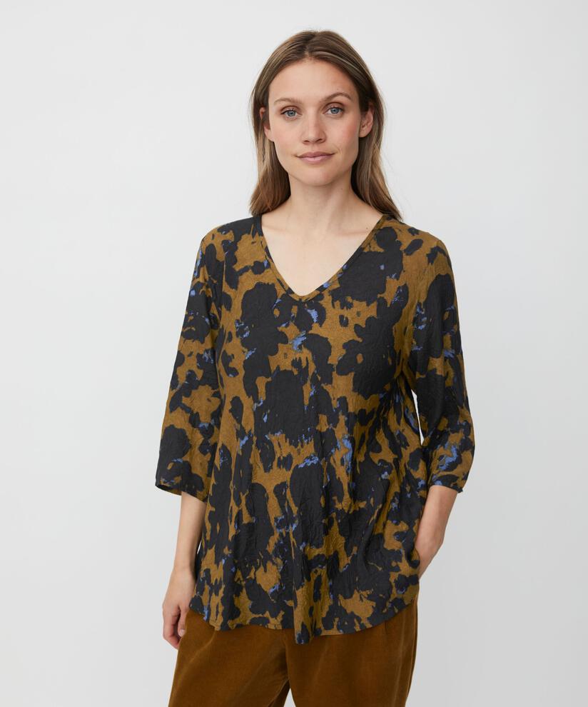 Katacia Blouse, Breen