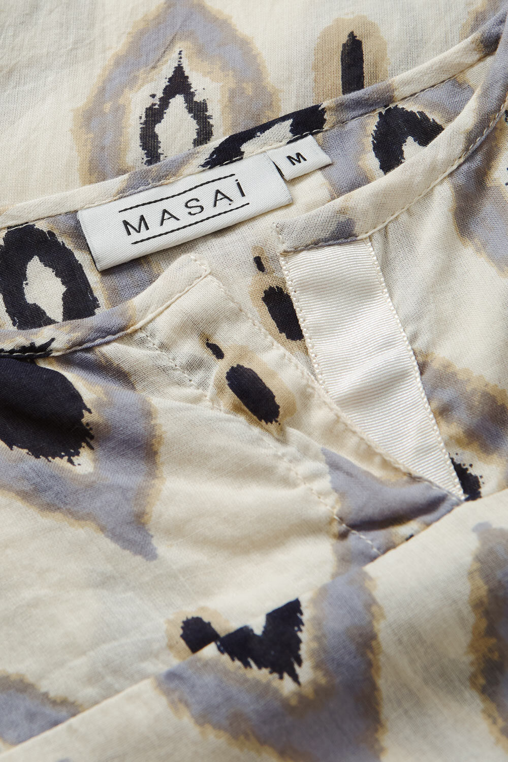 GAURI TUNIC, P. Impression