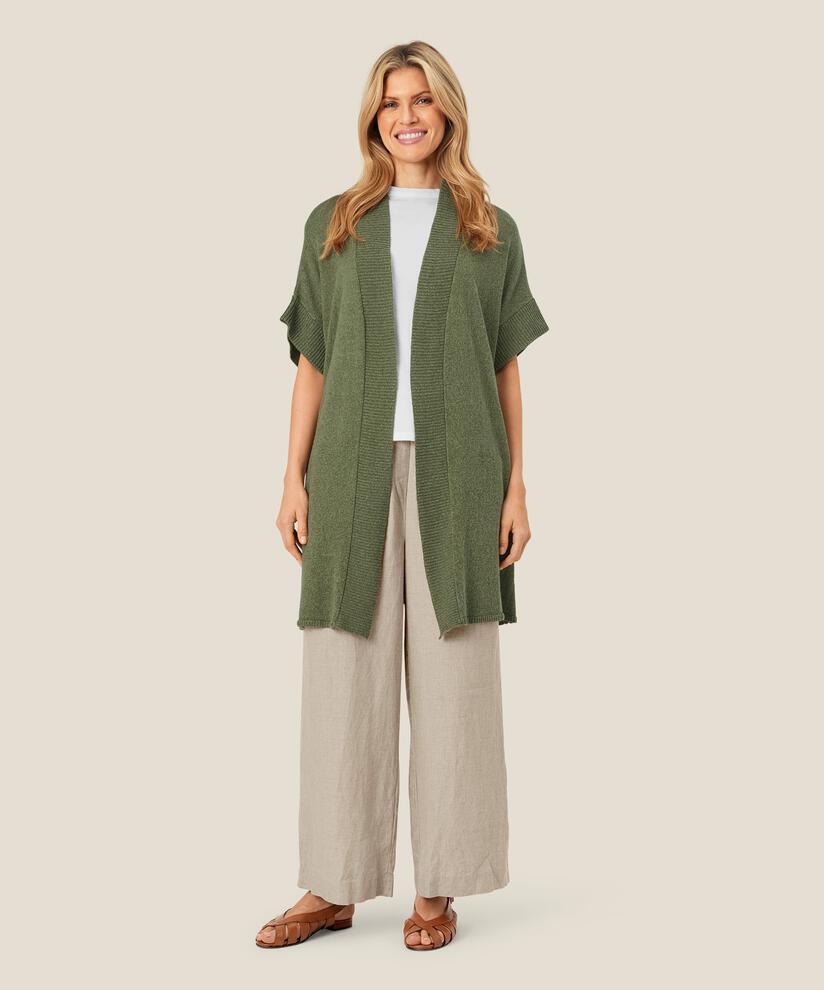 Lara Cardigan, D. Lichen Green