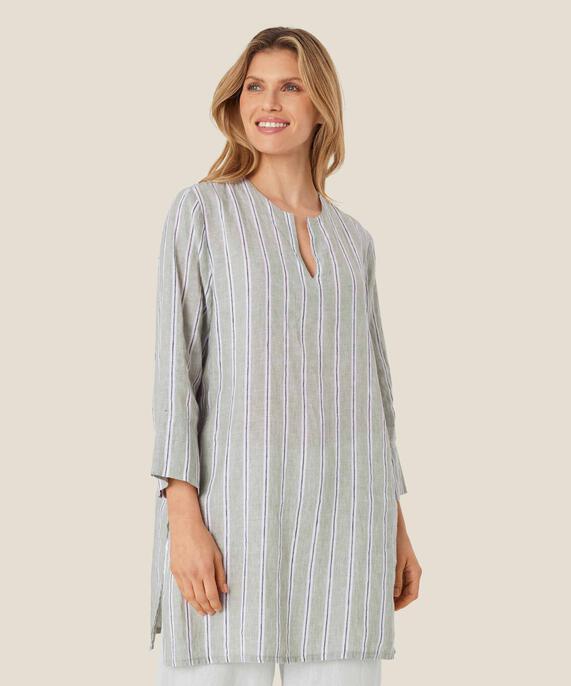 Gaine Tunic, Bog