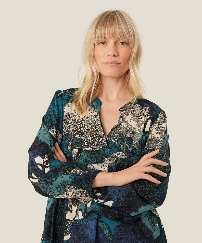 Gene Tunic, Celestial