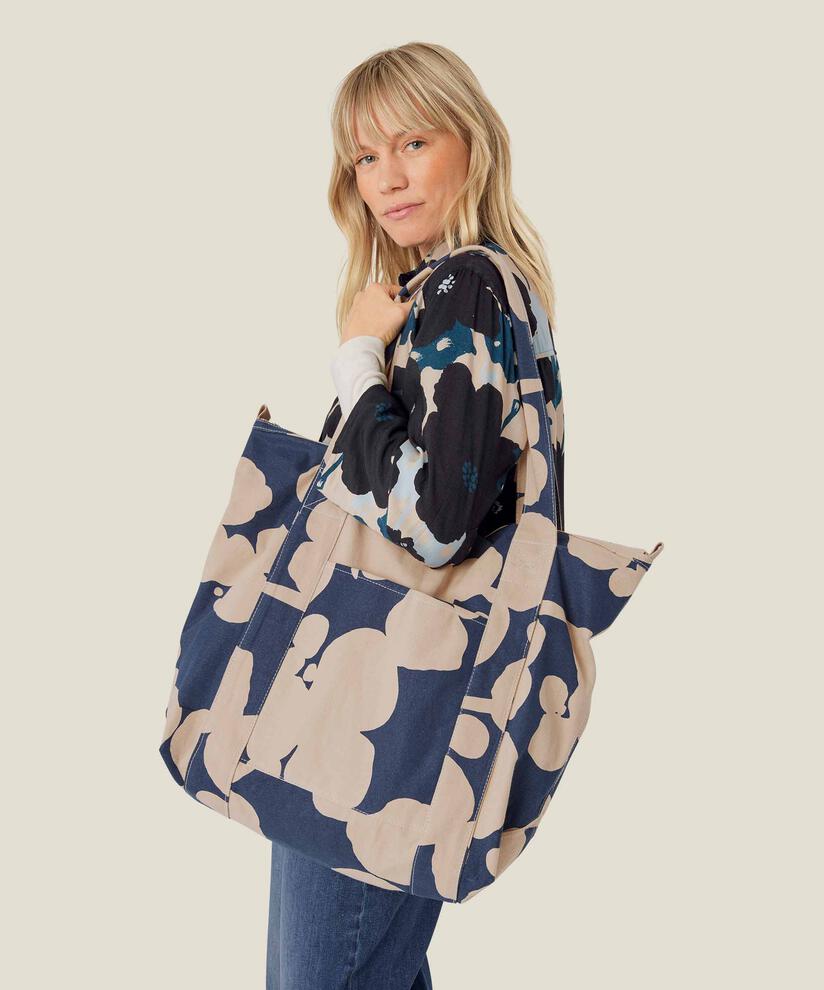 Raka Bag, Pure Cashmere