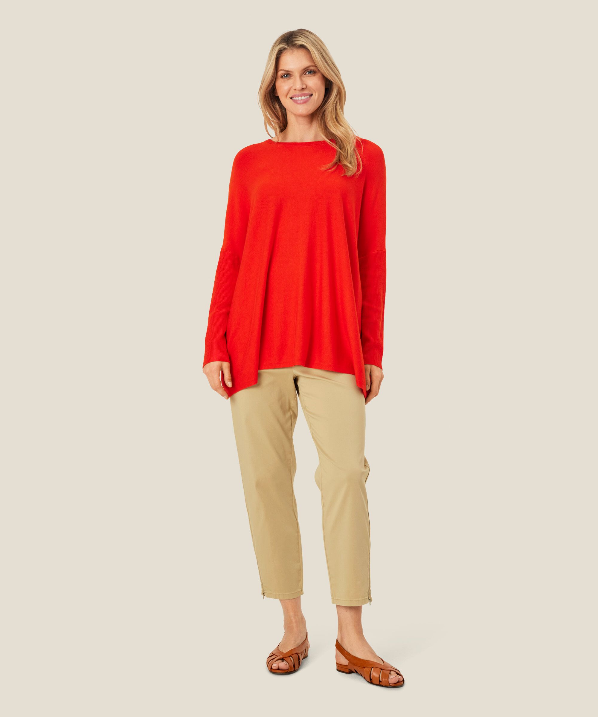 Fanasi Jumper, Poinciana