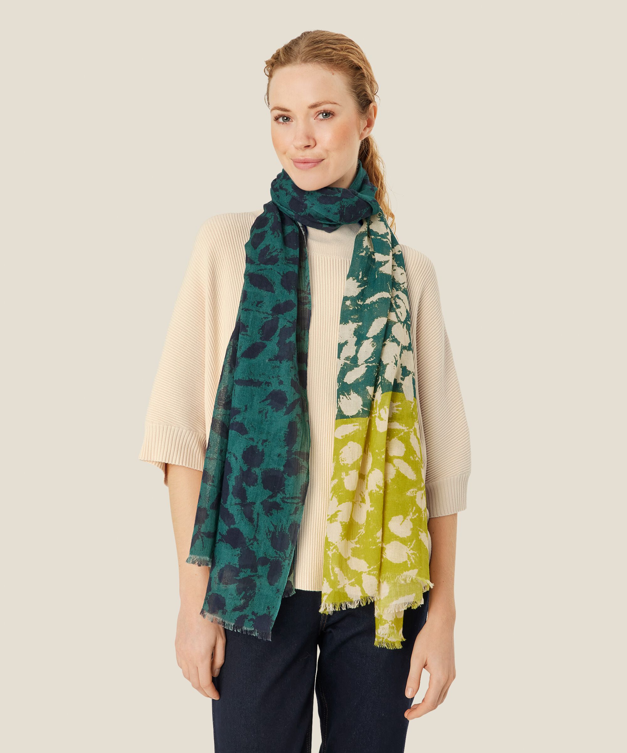 Axelle Scarf, Balsam Green